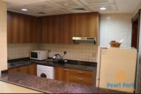 Deluxe Twin Room at Pearl Executive Hotel Apartments, photo 2